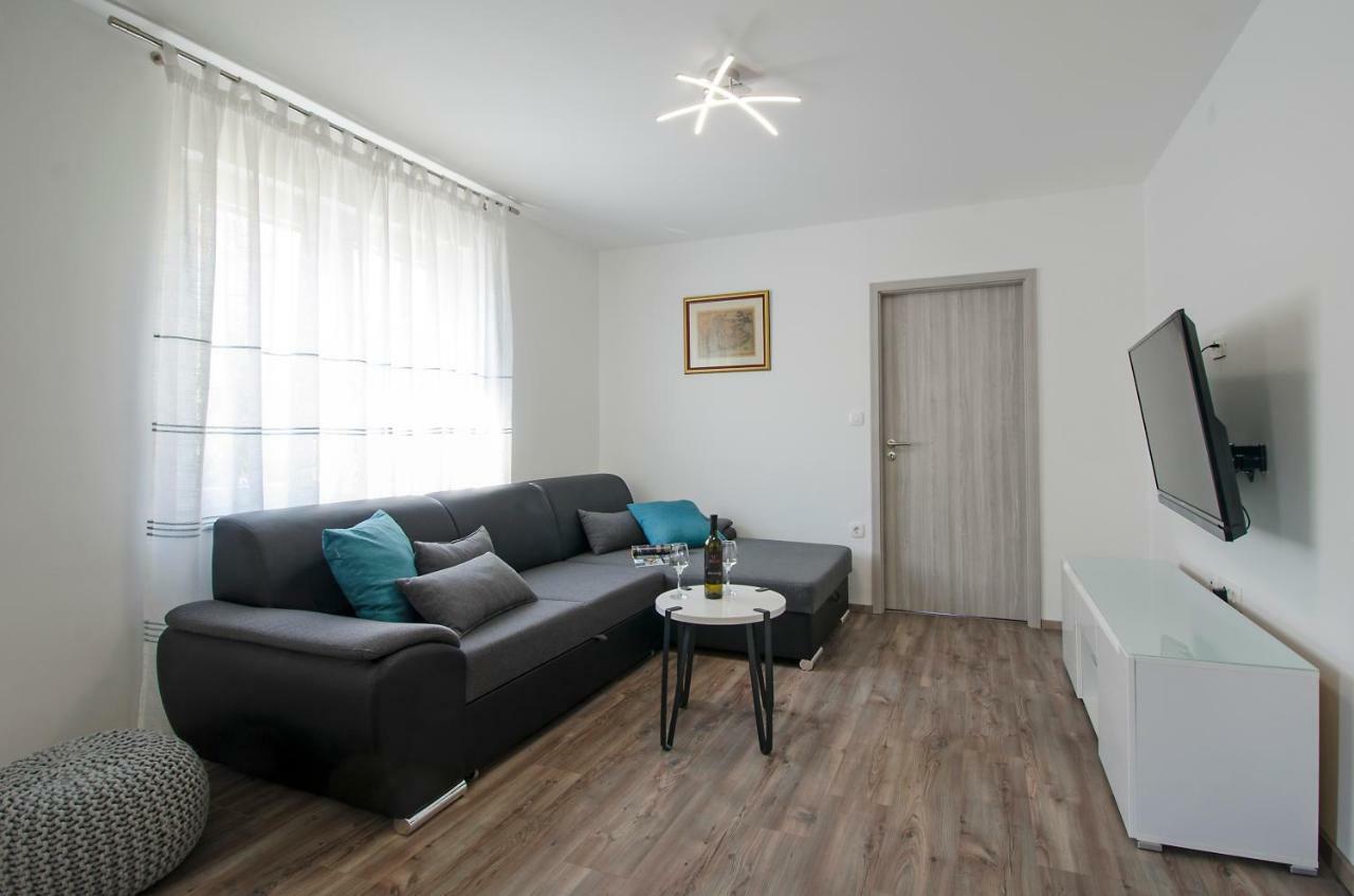 R&d Apartment Pula