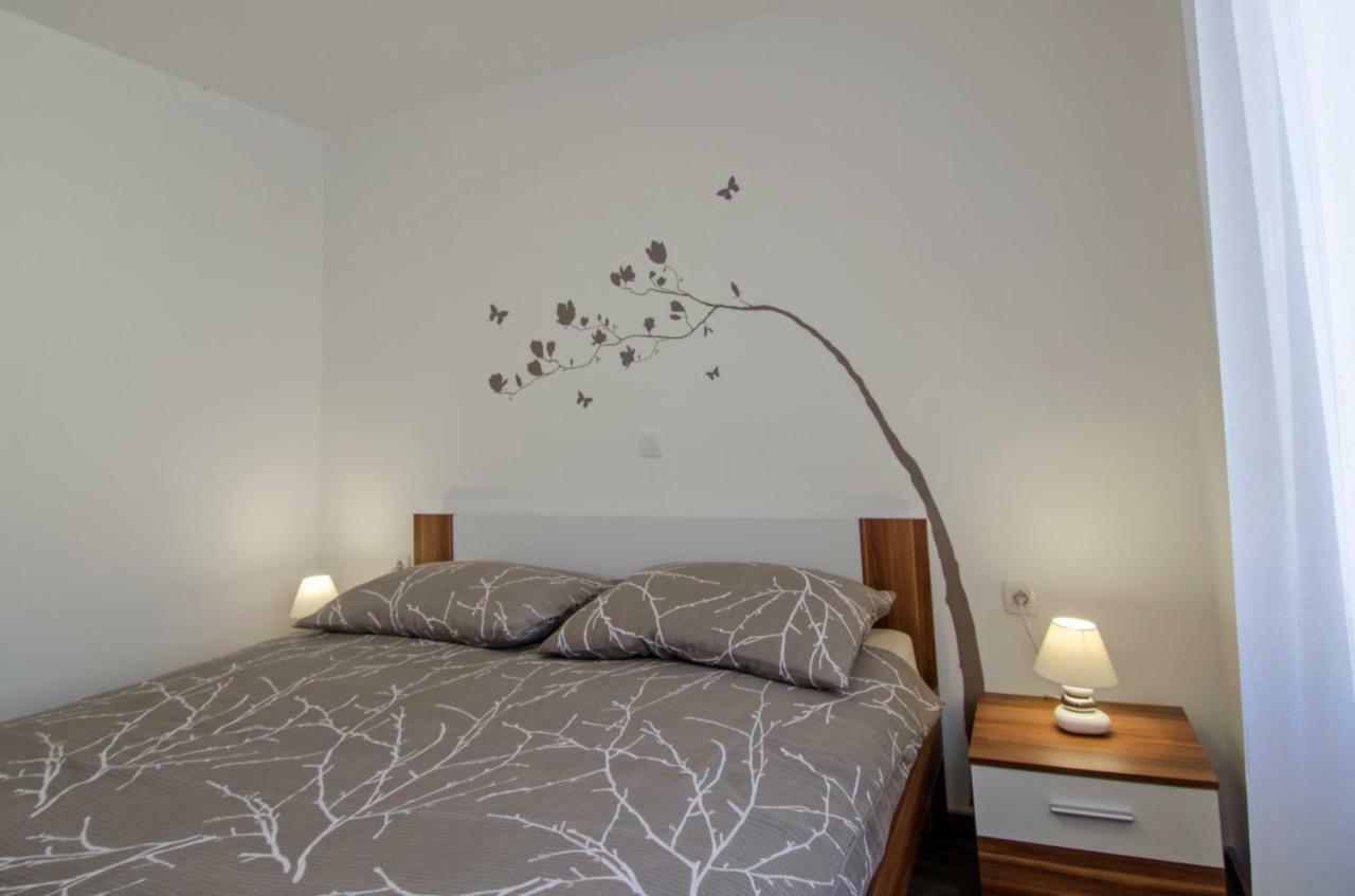 Apartment R&d *